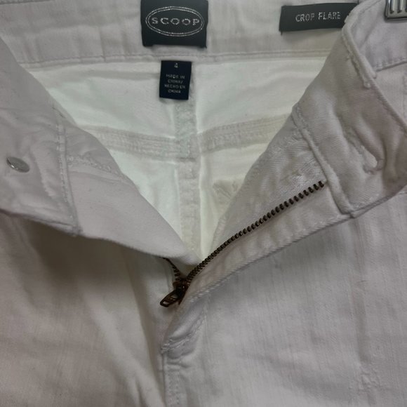 Women's Scoop Women’s Raw Hem Kick White Crop Flare Jeans Size 4 - Picture 5 of 5